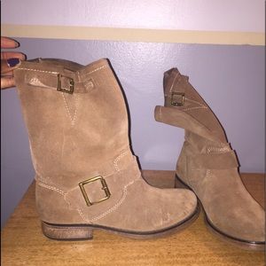 Suede boots American Eagle
